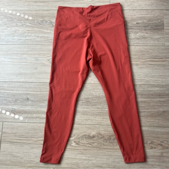 Women's Nike Yoga Ankle Leggings size XL - Picture 3 of 5